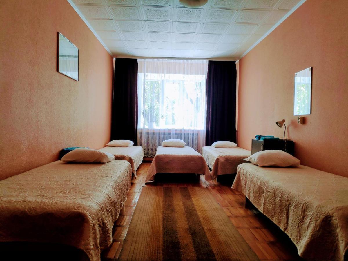 White House Puhkemaja Hostel Uulu Kültér fotó