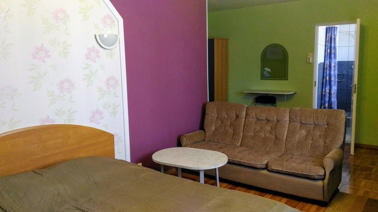White House Puhkemaja Hostel Uulu Kültér fotó